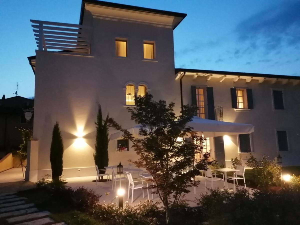Relais Ca' Morenica Valeggio sul Mincio Exterior foto