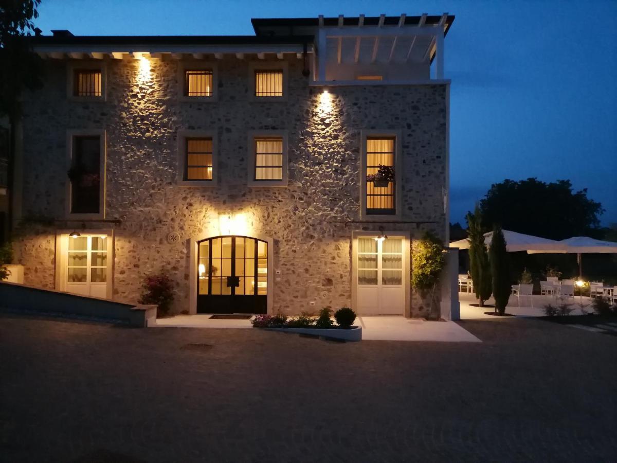 Relais Ca' Morenica Valeggio sul Mincio Exterior foto