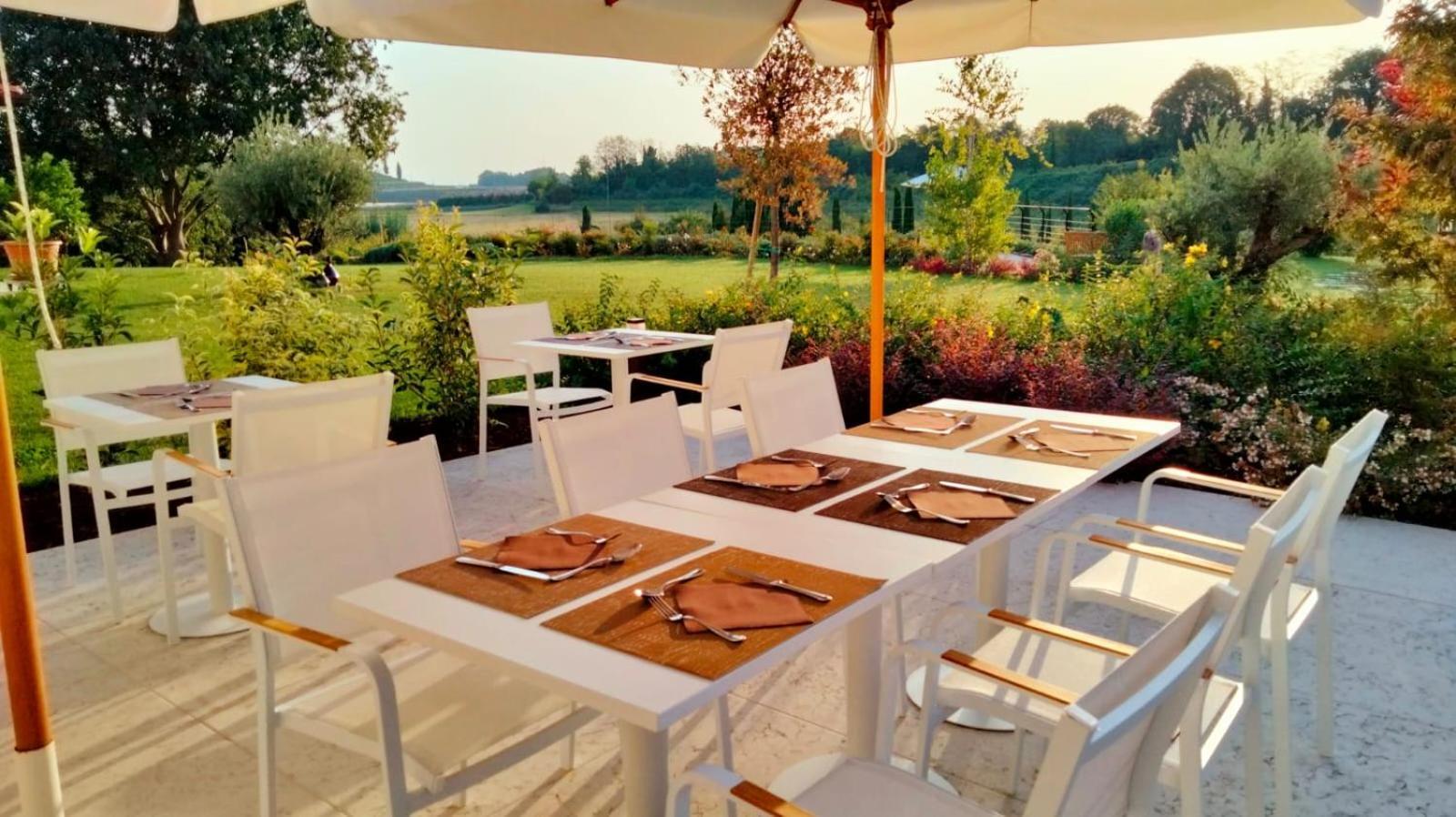 Relais Ca' Morenica Valeggio sul Mincio Exterior foto